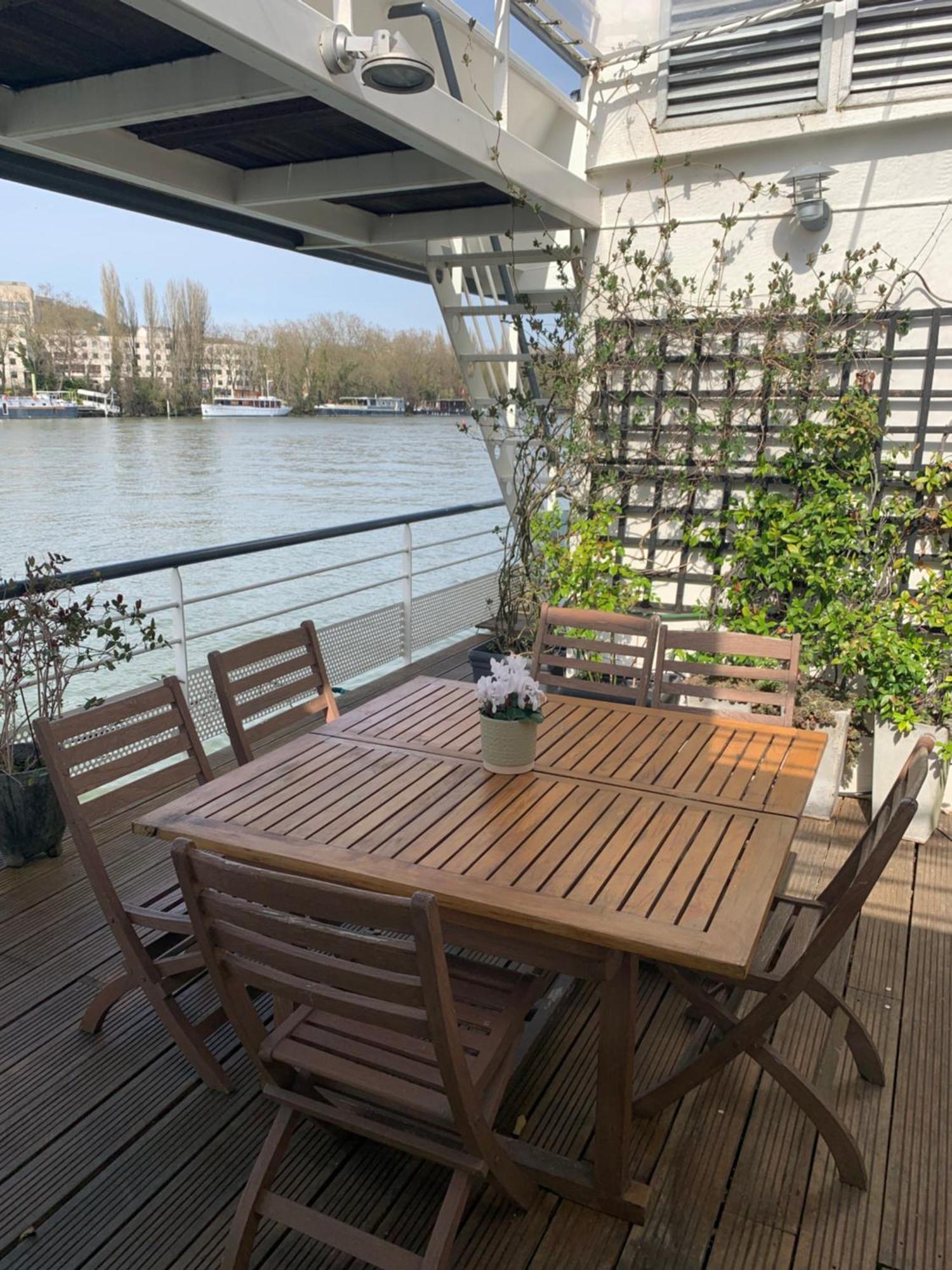 דירות פריז Loft Sur L'Eau Avec Parking מראה חיצוני תמונה